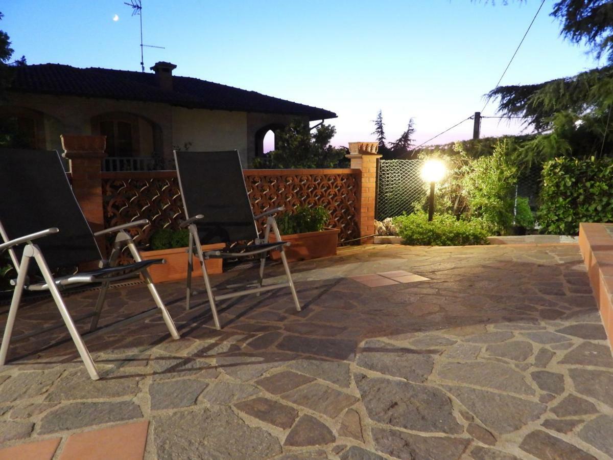 Casa Di Angela Apartment Торита ди Сиена Екстериор снимка